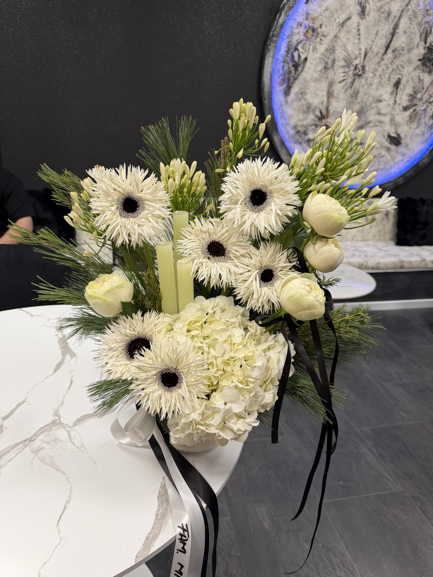 Lumină Albă – Omagiu Tăcut