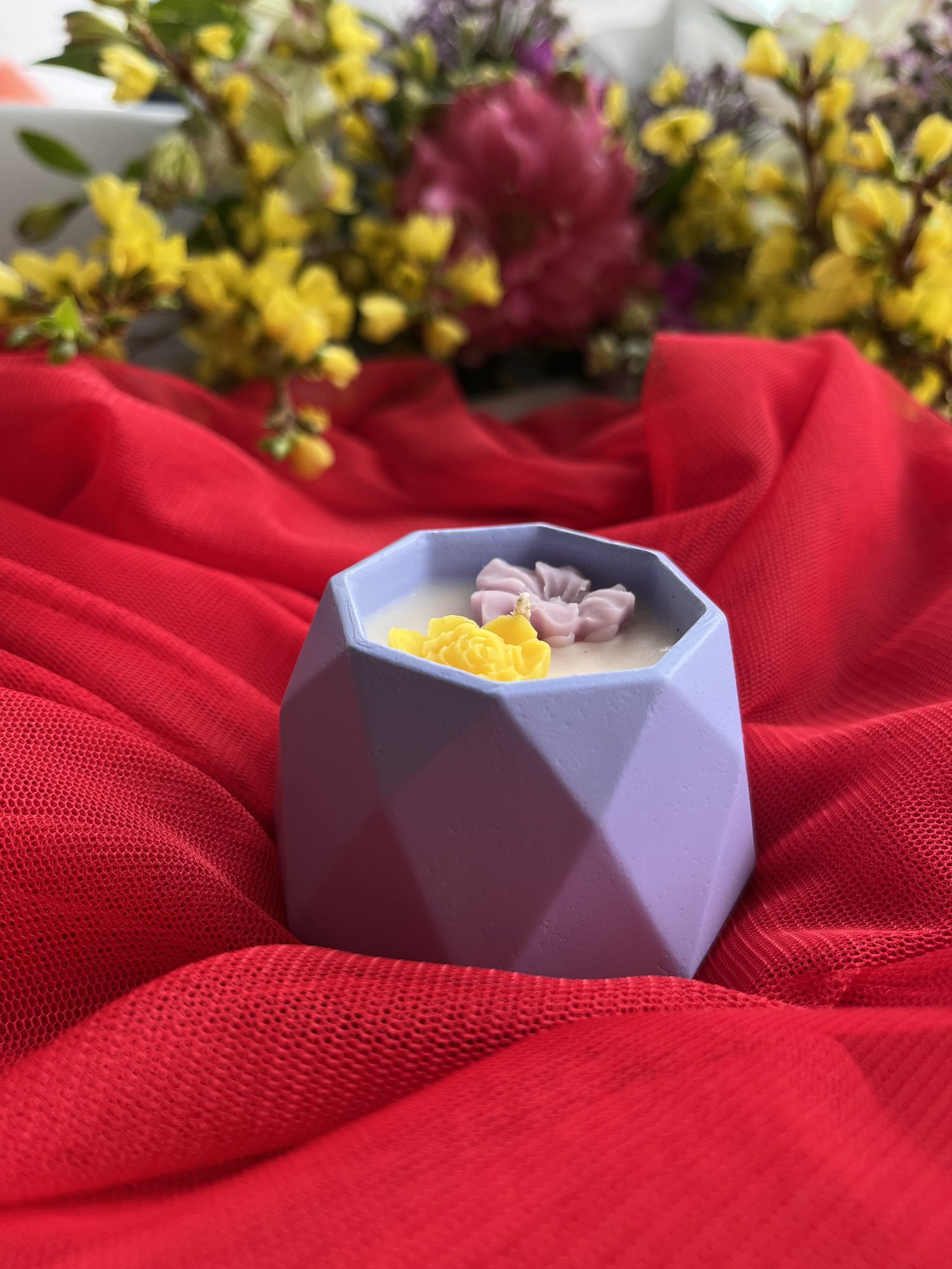 Lumânare florală „Golden Bloom Essence” - imagine 3