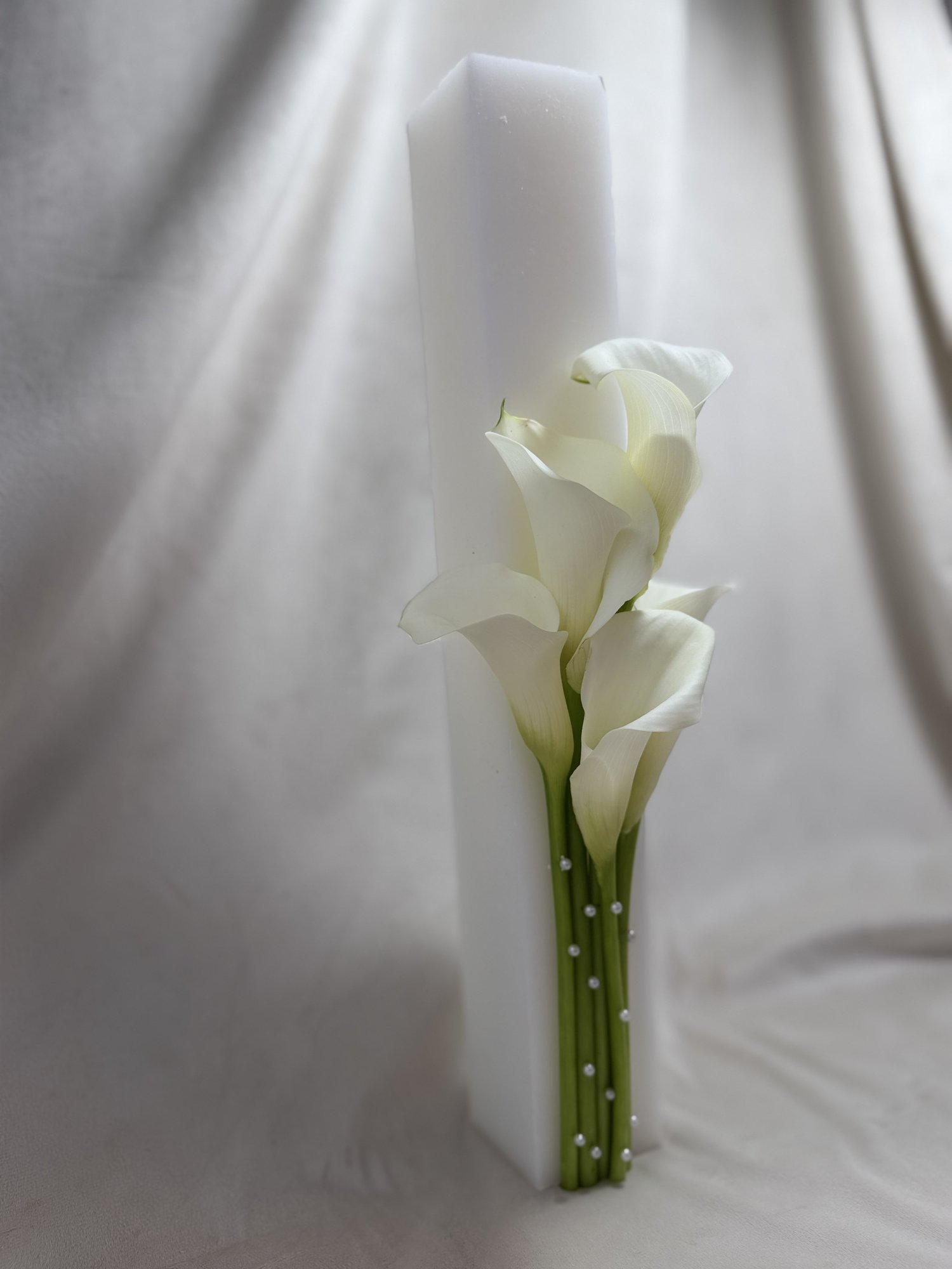 Pure Éternelle – Lumânare de cununie minimalistă cu cale albe - Imagine 4