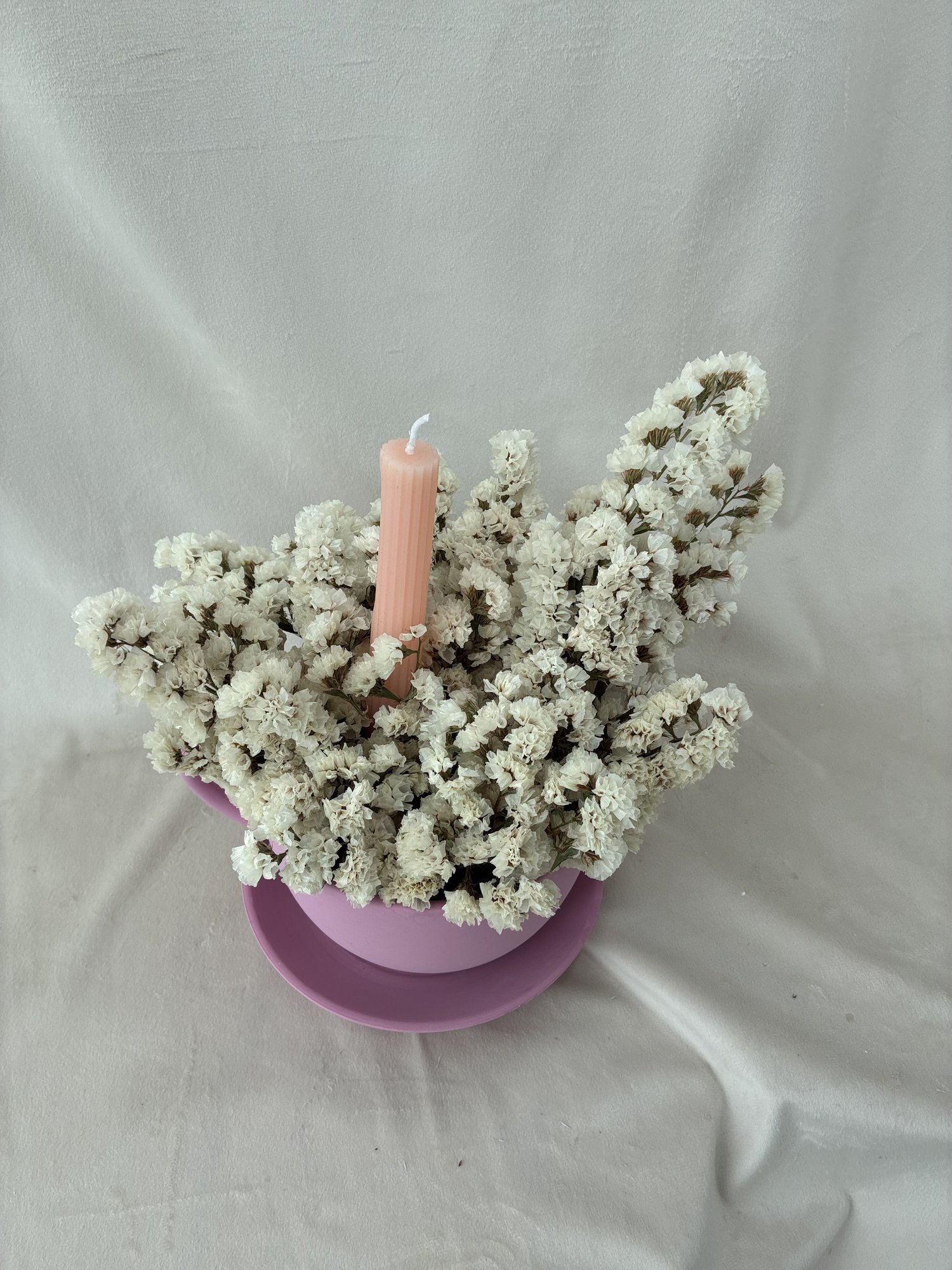 Blush Lumière – Aranjament Nemuritor cu Lumânare și Flori Decorative Eternelle - Imagine 2