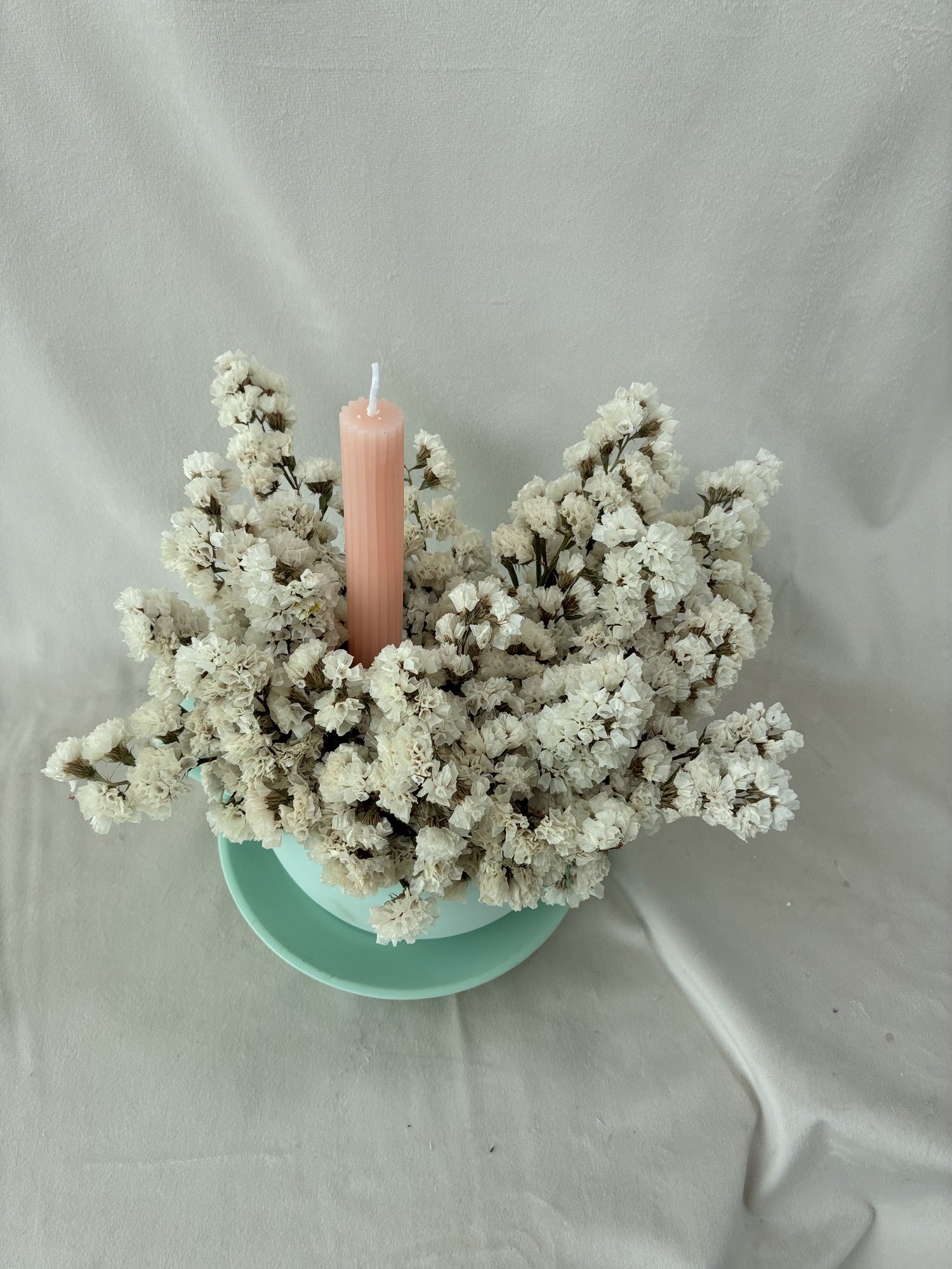 Mint Serenity – Aranjament Nemuritor cu Lumânare și Flori Decorative Eternelle - Imagine 2