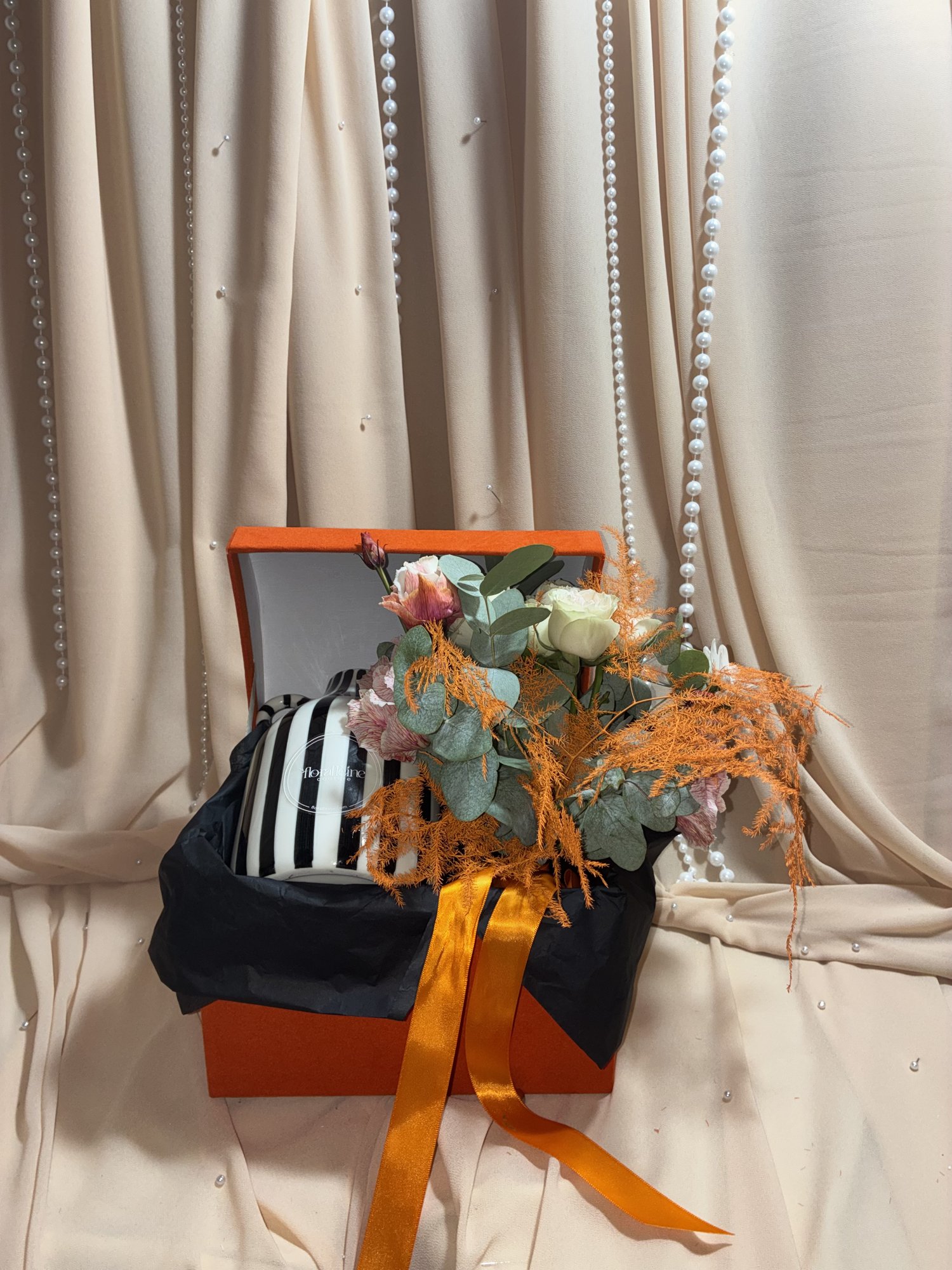 Flower Lab No. 01 – Autumn Edition | Cutie creativă cu flori și vază