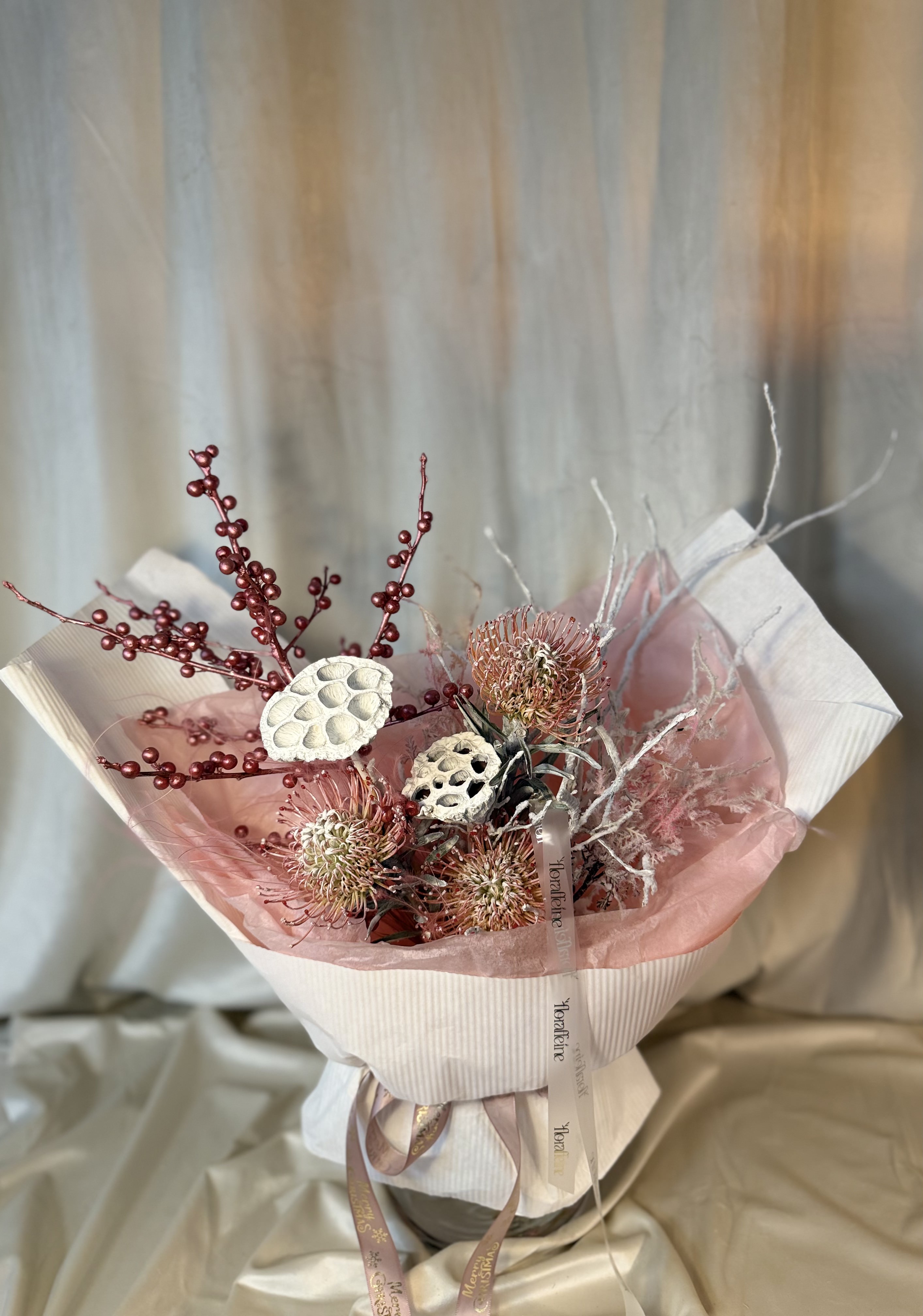 Frosted Blush Couture — Eleganța Iernii Roz - Imagine 2