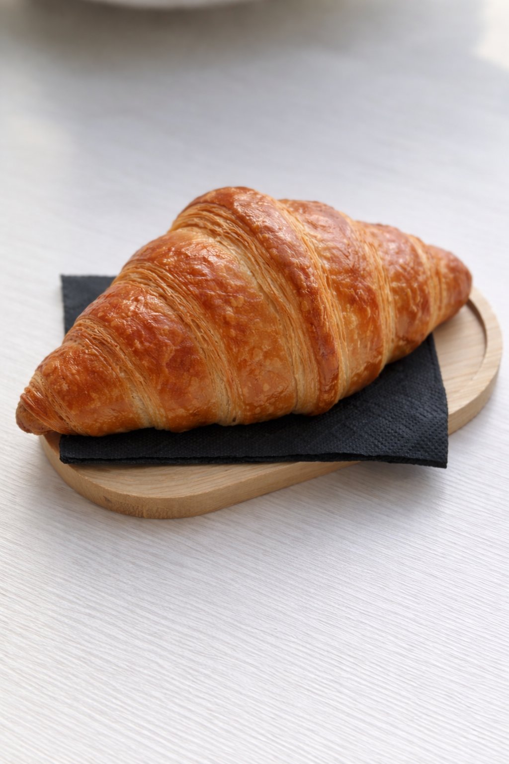 Croissant cu Unt